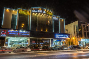 Отель Al Muhaidb Al Takhasosi Suites  Эр-Рияд